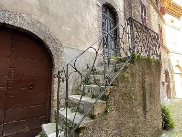 Appartamento in vendita a Stroncone, Umbria