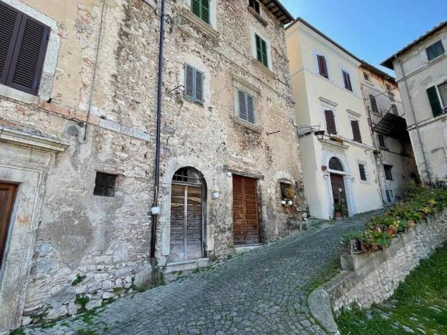 Appartamento in vendita a Stroncone, Umbria