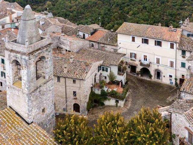 Appartamento in vendita a Stroncone, Umbria