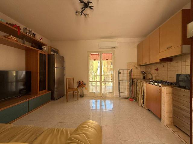 Appartamento in vendita a Calabria, Crotone