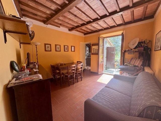 Appartamento in vendita a Ghiora, Subbiano