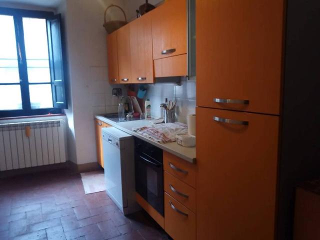 Appartamento in vendita a Subbiano, Toscana