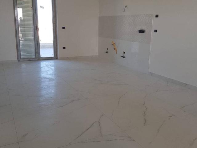 Appartamento in vendita a Succivo, Campania