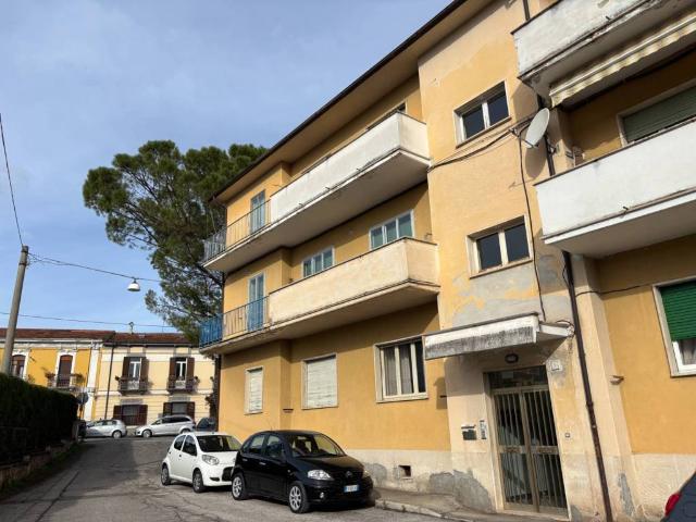 Appartamento in vendita a Sulmona, Abruzzo