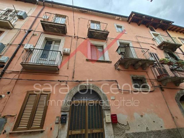 Appartamento in vendita a Sulmona, Abruzzo