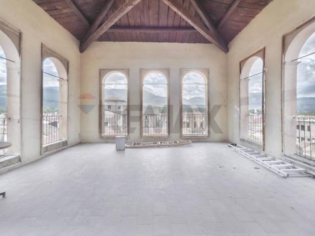 Appartamento in vendita a Sulmona, Abruzzo