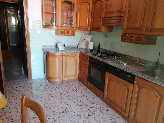 Appartamento in vendita a Sulmona, Abruzzo