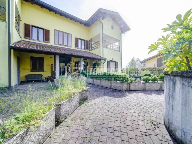 Appartamento in vendita a Caidate, Sumirago