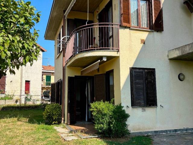 Appartamento in vendita a Sumirago, Lombardia