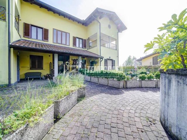 Appartamento in vendita a Caidate, Sumirago