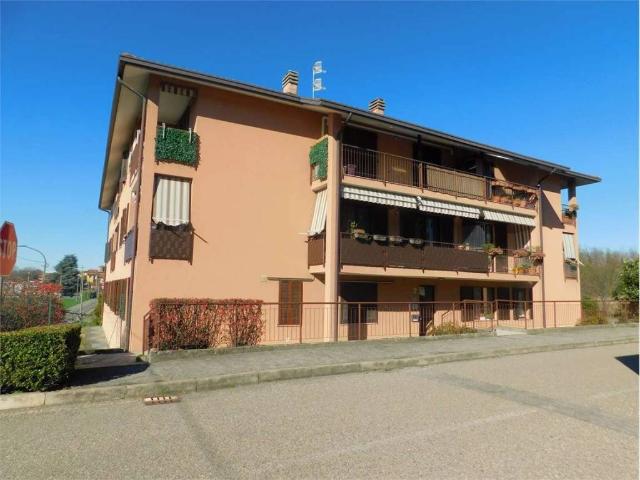 Appartamento in vendita a Sumirago, Lombardia