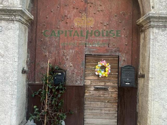 Appartamento in vendita a Summonte, Campania