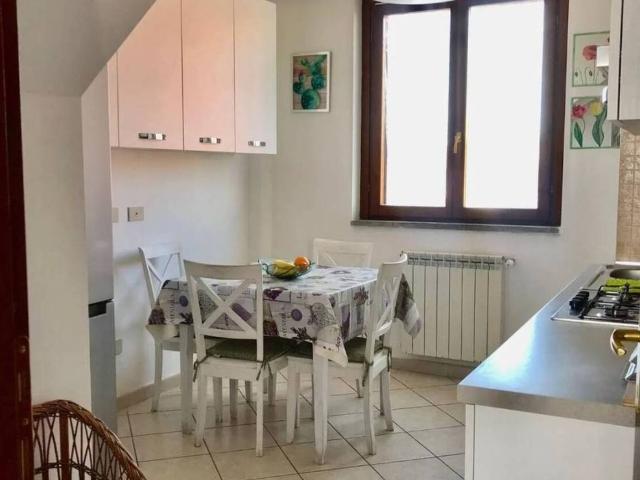 Appartamento in vendita a Sutri, Lazio