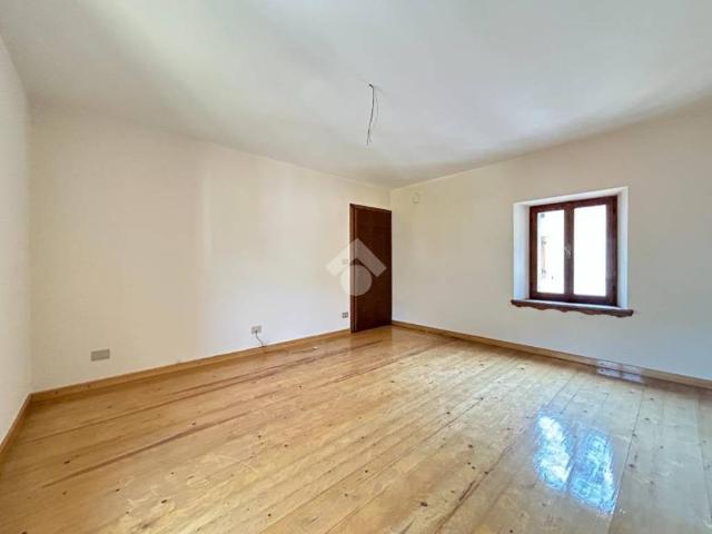 Appartamento in vendita a Sutrio, Friuli-Venezia Giulia