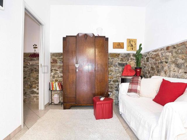 Appartamento in vendita a Suvereto, Toscana