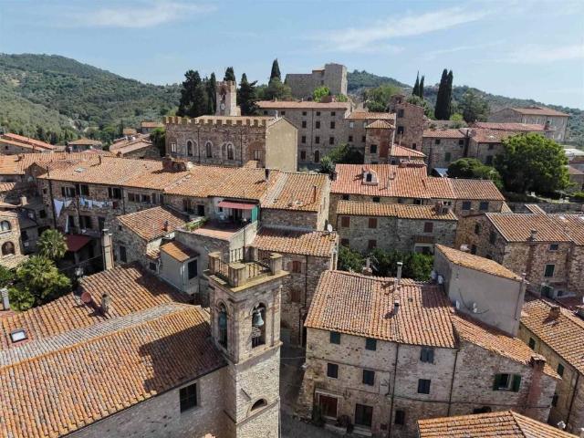 Appartamento in vendita a Suvereto, Toscana