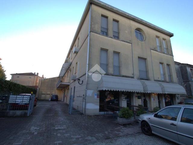 Appartamento in vendita a Suzzara, Mantova