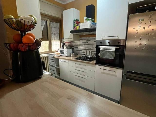 Appartamento in vendita a Suzzara, Mantova