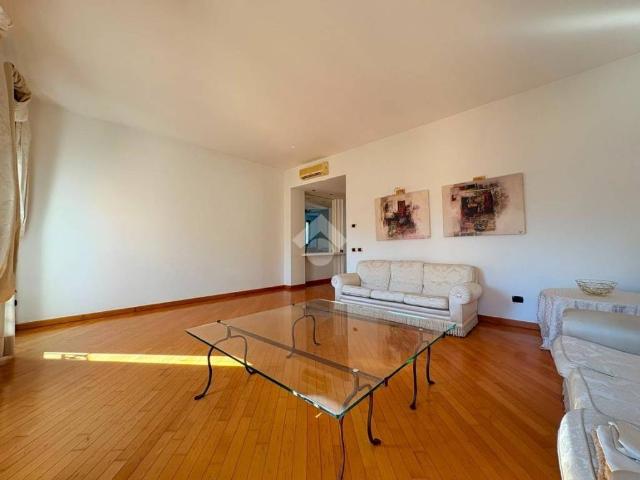 Appartamento in vendita a Suzzara, Mantova