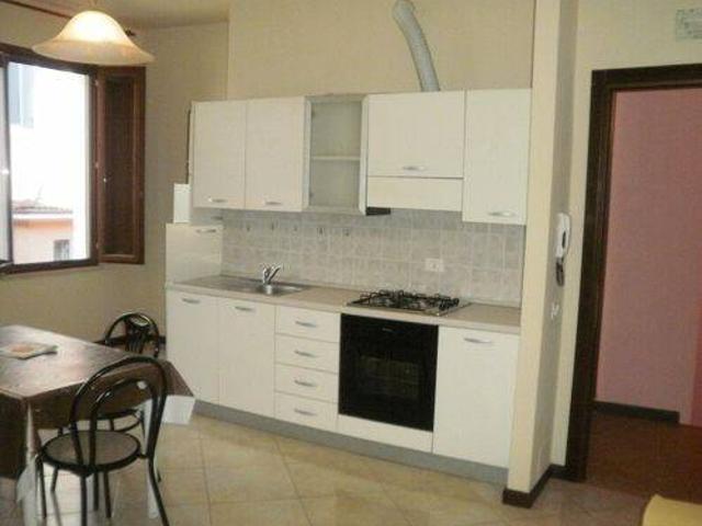 Appartamento in vendita a Suzzara, Lombardia