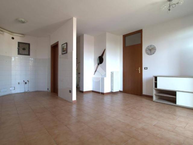 Appartamento in vendita a Suzzara, Lombardia