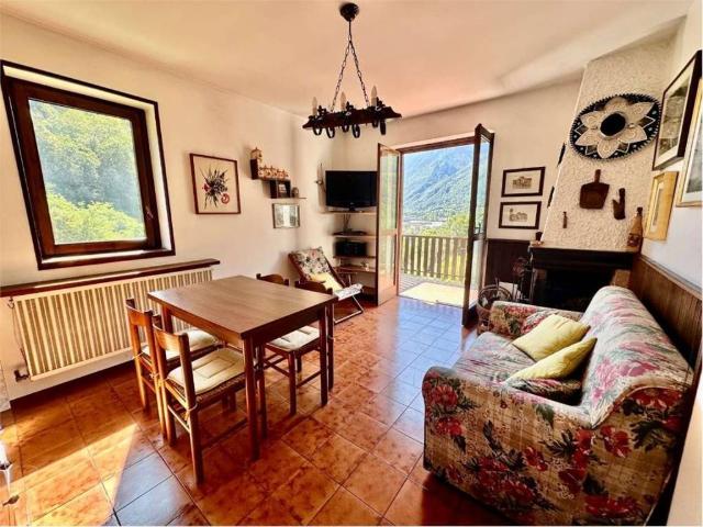 Appartamento in vendita a Taceno, Lombardia