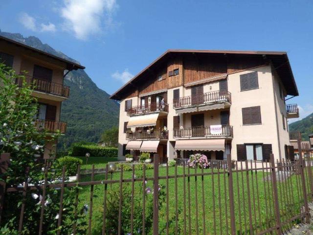 Appartamento in vendita a Taceno, Lombardia