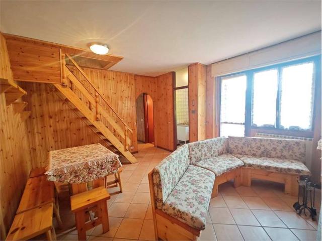 Appartamento in vendita a Taceno, Lombardia
