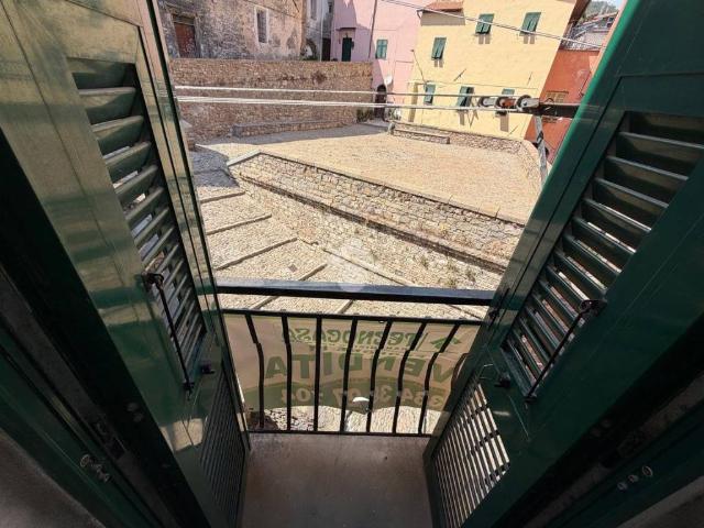 Appartamento in vendita a Taggia
