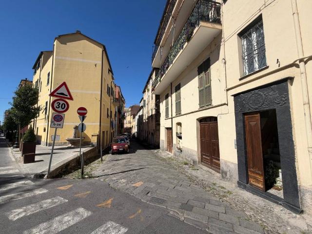 Appartamento in vendita a Taggia