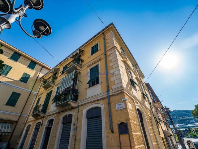 Appartamento in vendita a Taggia