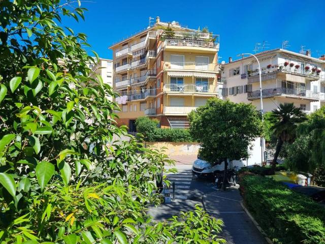 Appartamento in vendita a Taggia, Arma Di Taggia