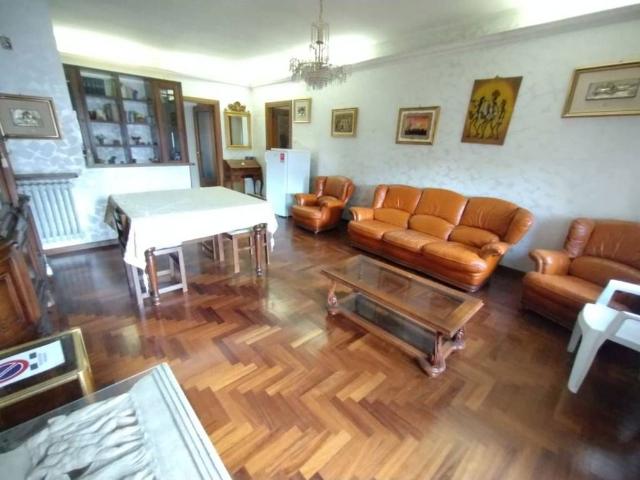 Appartamento in vendita a Tagliacozzo, Abruzzo