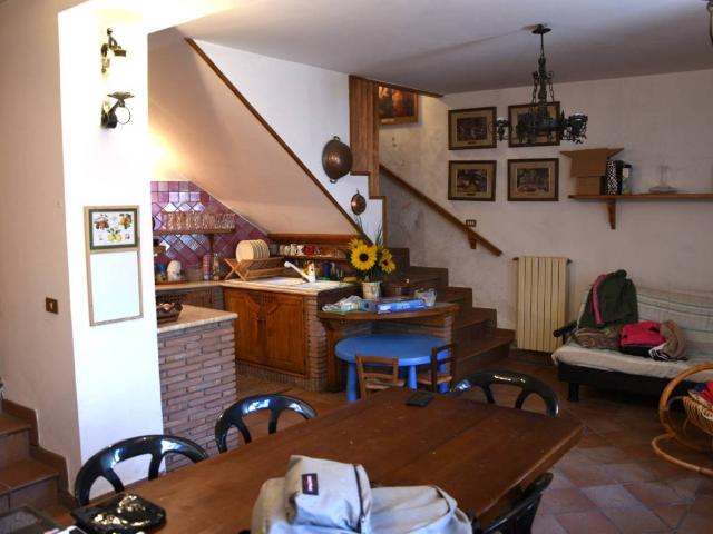 Appartamento in vendita a Tagliacozzo, Abruzzo