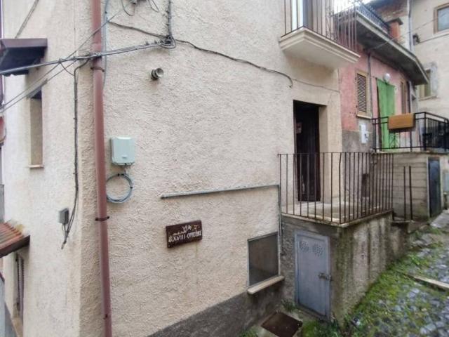 Appartamento in vendita a Poggetello, Tagliacozzo