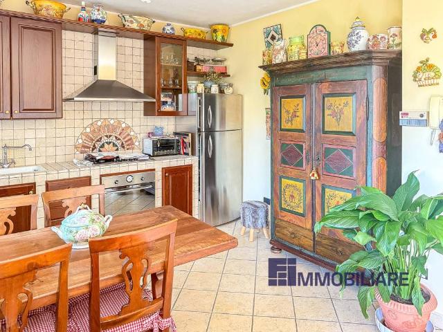 Appartamento in vendita a Cheglio, Taino