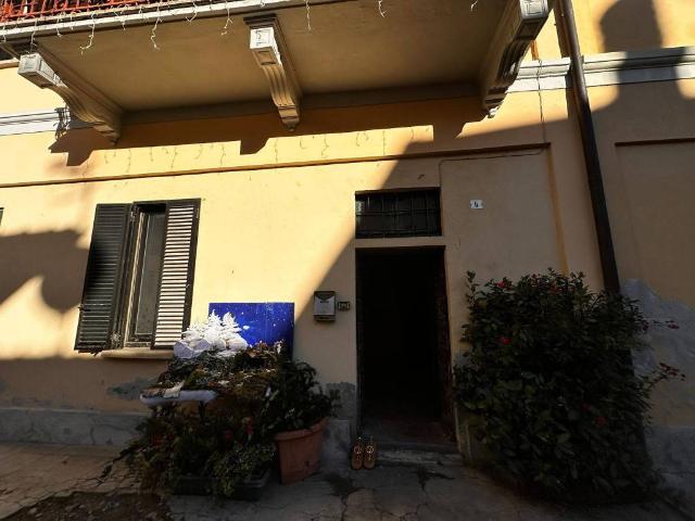 Appartamento in vendita a Cheglio, Taino