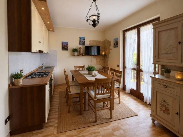 Appartamento in vendita a Comunità Montana della Valle Brembana, Taleggio
