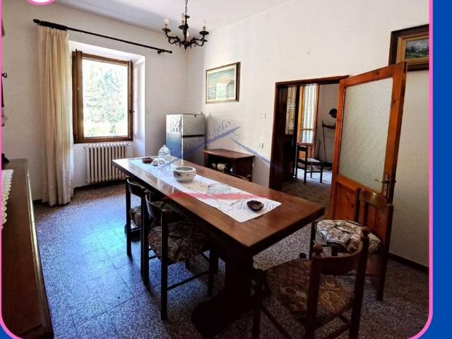 Appartamento in vendita a Talla, Toscana