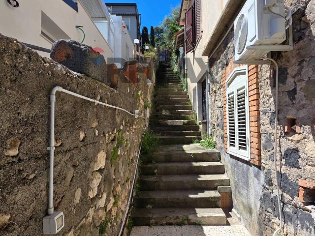 Appartamento in vendita a Taormina, Sicilia