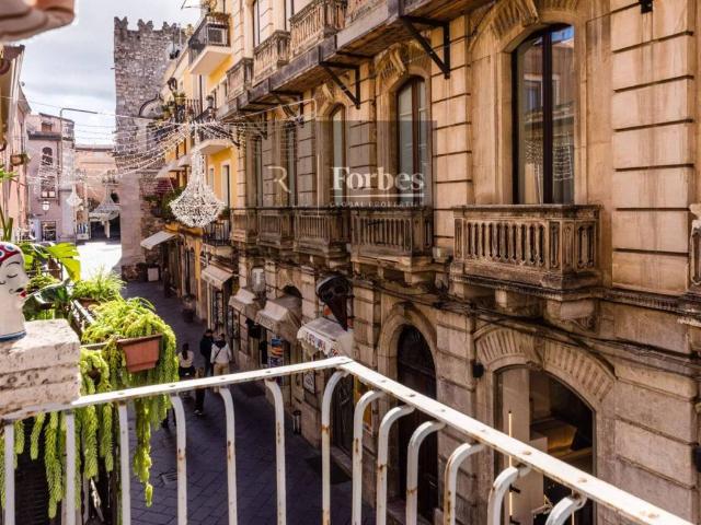 Appartamento in vendita a Taormina, Sicilia
