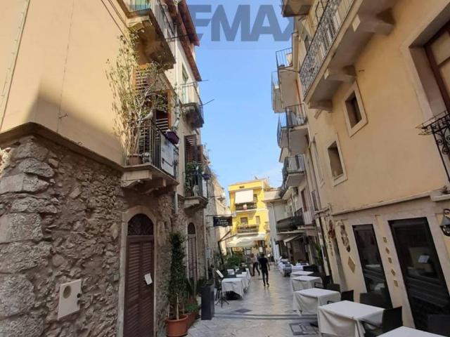 Appartamento in vendita a Taormina, Sicilia