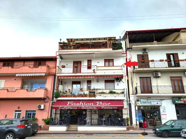 Appartamento in vendita a Taormina, Sicilia