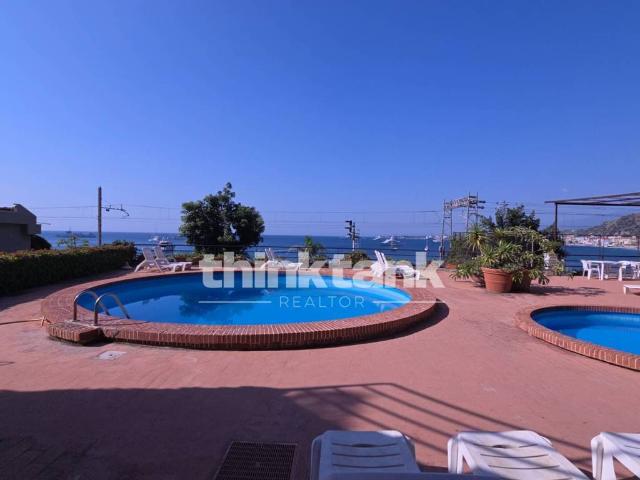 Appartamento in vendita a Taormina, Sicilia
