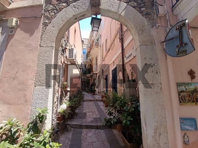 Appartamento in vendita a Taormina, Sicilia