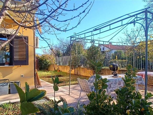 Appartamento in vendita a Borgonuovo, Tarano