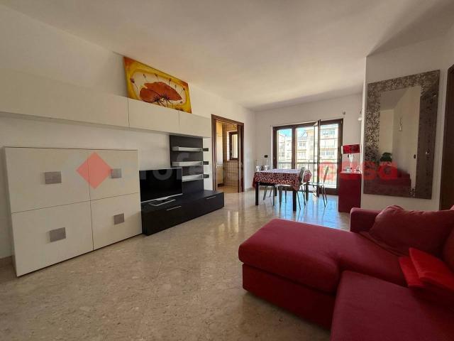 Appartamento in vendita a Taranto