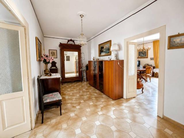Appartamento in vendita a Puglia, Taranto