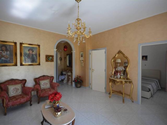 Appartamento in vendita a Puglia, Taranto