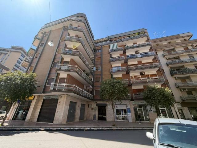 Appartamento in vendita a Puglia, Taranto
